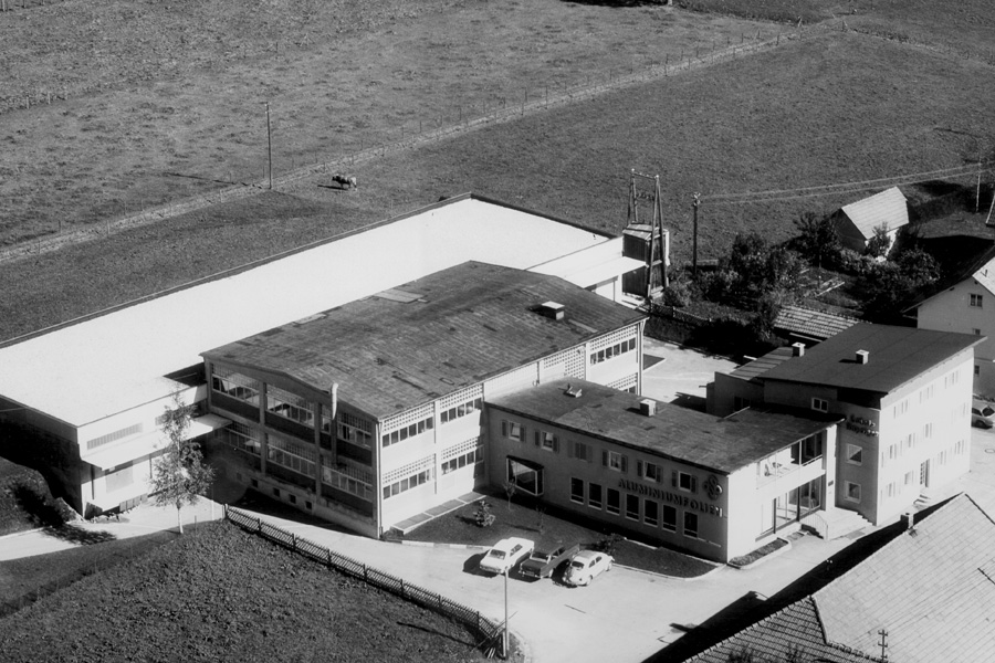 Luftbild des Firmengeländes 1969